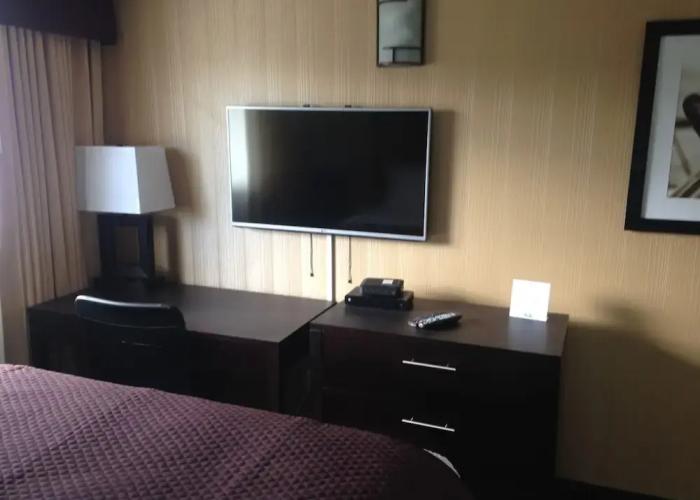Days Inn By Wyndham Sylvan Lake