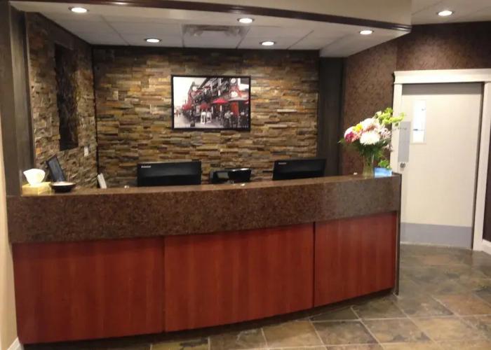 Days Inn By Wyndham Sylvan Lake