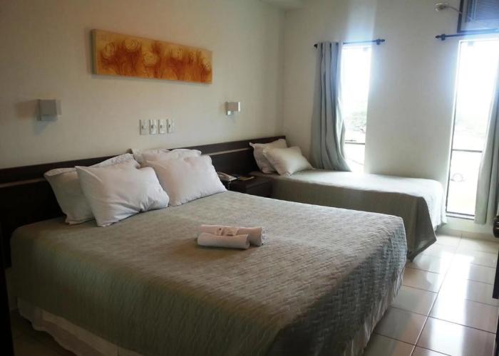 Ellus Hotel
