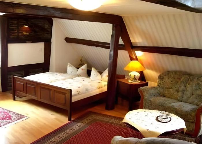 Hotel Restaurant Graf Rolshausen