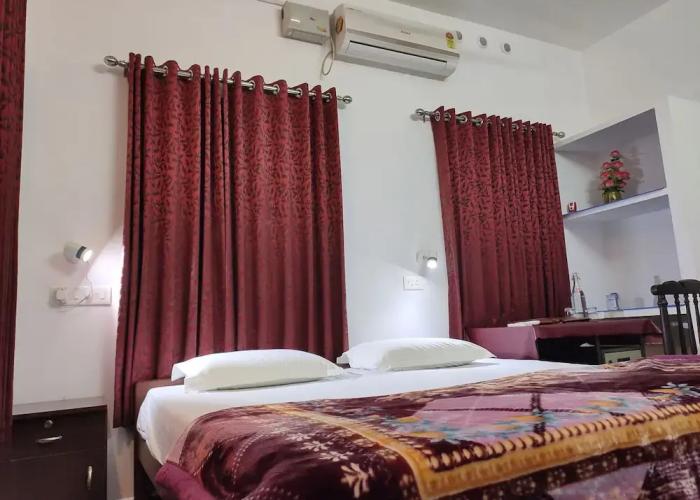 Kuttickattil Gardens Home Stay