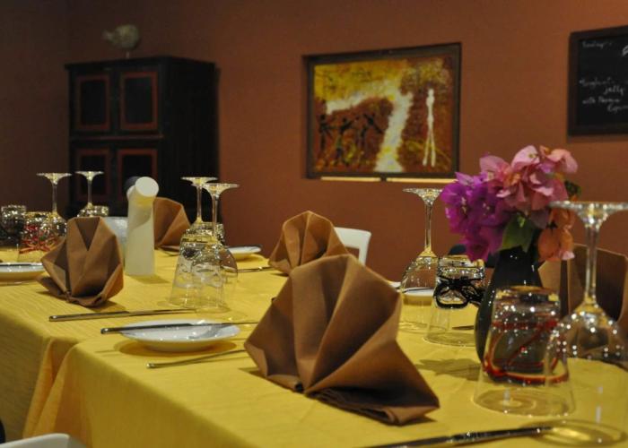 Leo's Beach Hotel & Restaurant - Adults Only