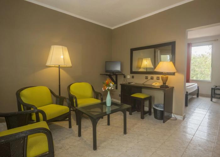 Sunset Beach Hotel
