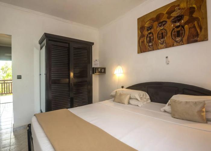 Sunset Beach Hotel