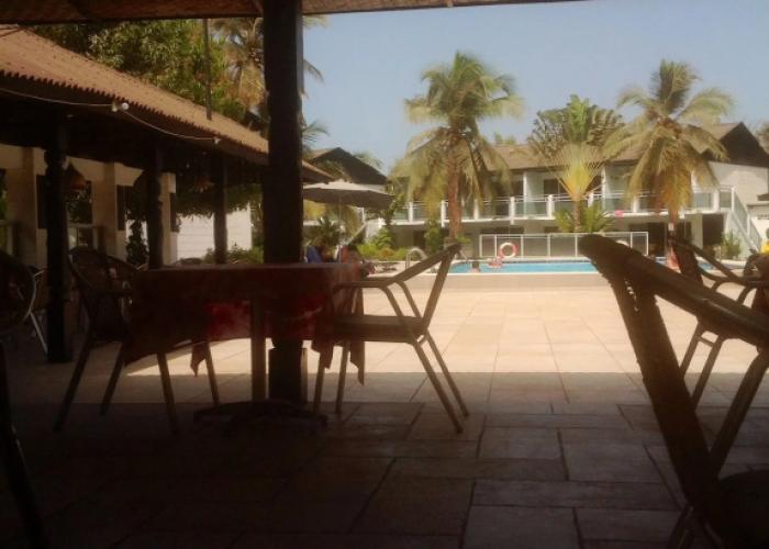 Bungalow Beach Hotel