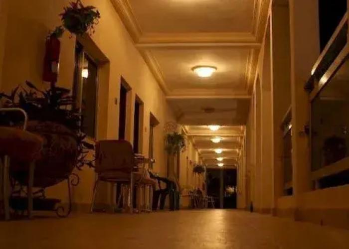 Seaview Gardens Hotel