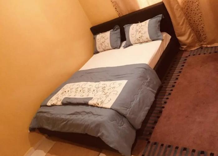 Charming 2-bed House in Brusubi