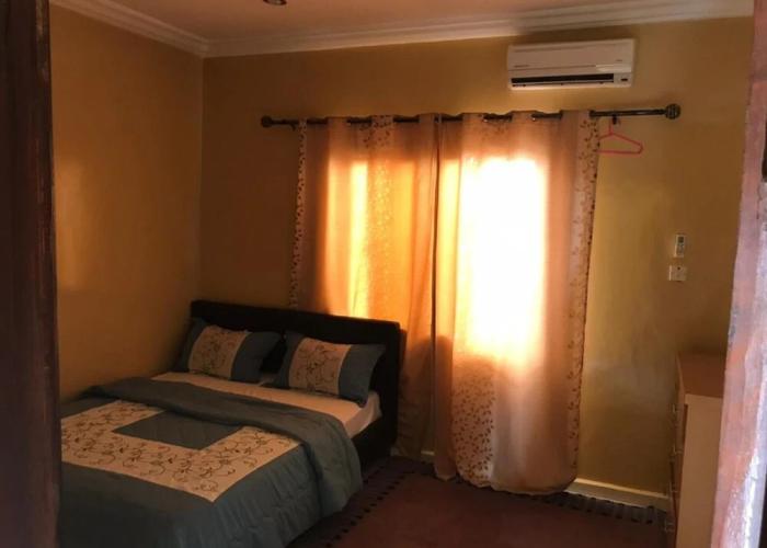 Charming 2-bed House in Brusubi