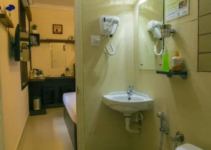 Blue Bell Airport Hotel
