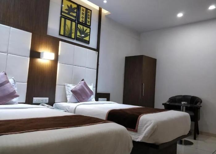 Hotel Royal Shelter