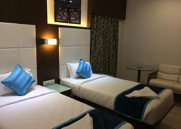 Hotel Royal Shelter