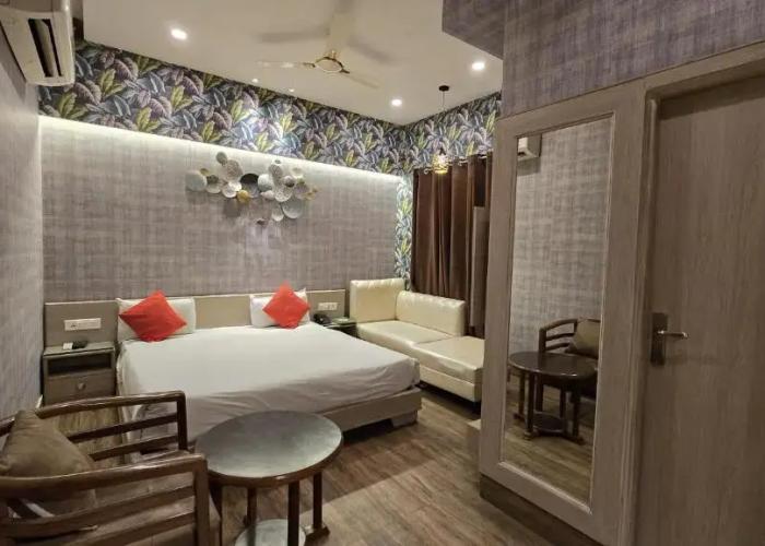 Gopinath The Grand