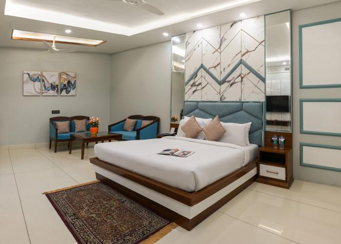 Leela Grande Hotel