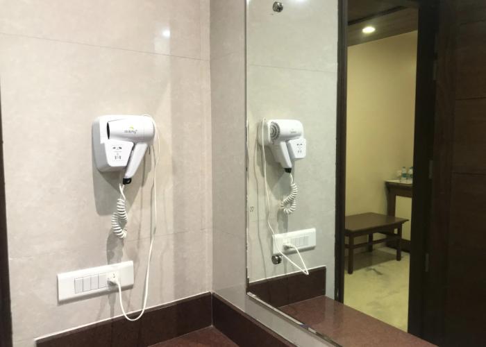 Leela Grande Hotel