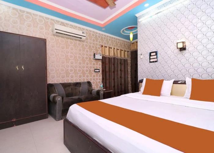 SPOT ON 29647 Hotel Heaven