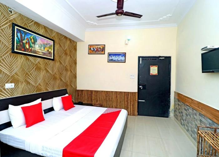 OYO 39812 Welcome Lounge