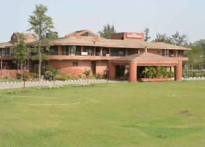 Kingfisher Tourist Resort
