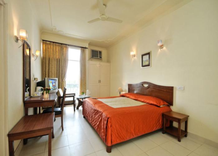 Black Mango Resort