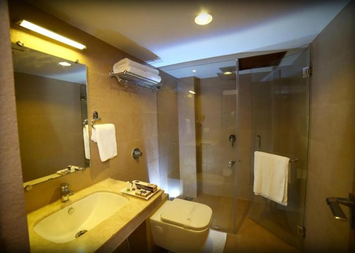 Grand Plaza Suites