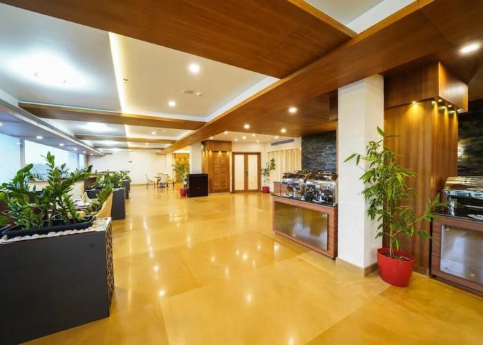 Kpm Tripenta Hotel