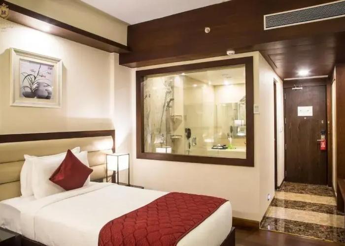 Kpm Tripenta Hotel