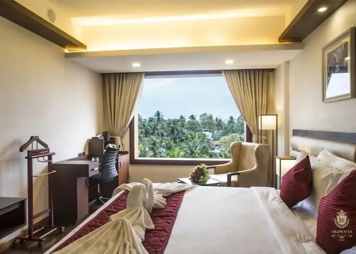 Kpm Tripenta Hotel
