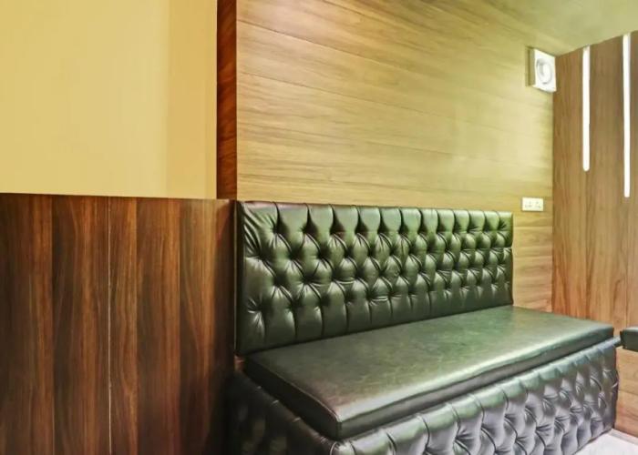 Itsy Hotels Sapphire Residency