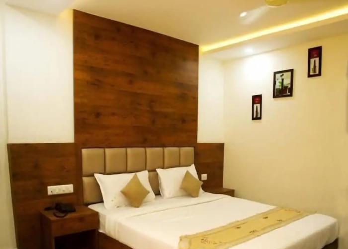 Nexstay Crystal Residency