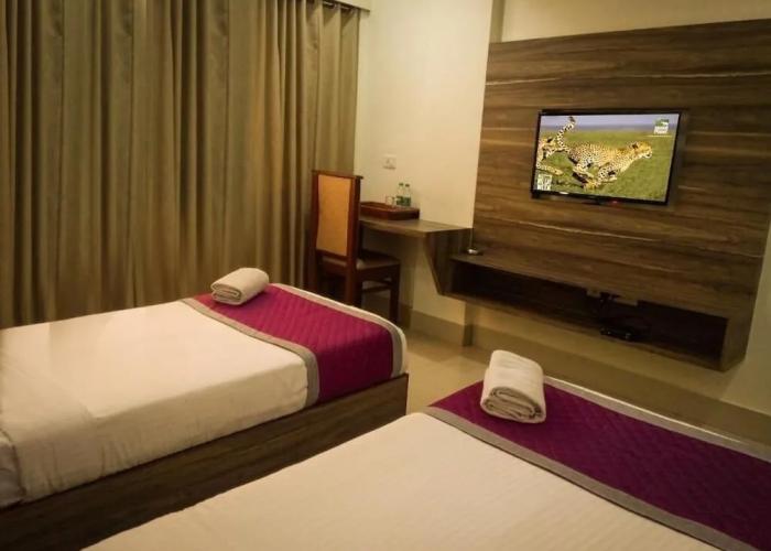 Nexstay Crystal Residency