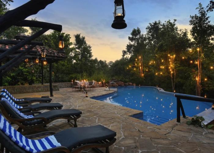 Pugdundee Safaris - Kanha Earth Lodge Bungalow