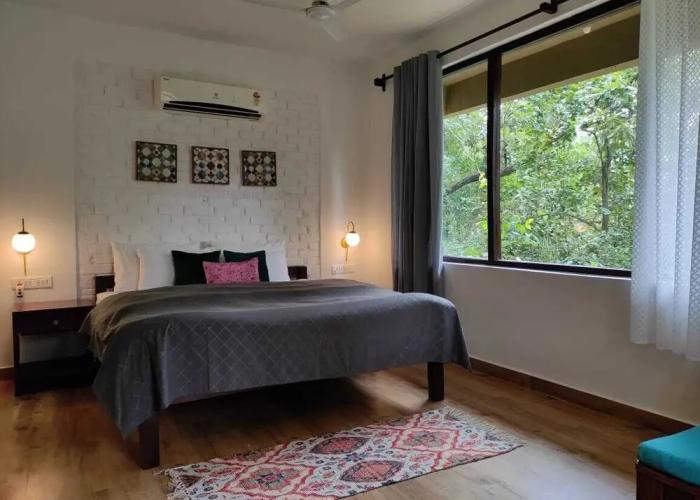 Saccharum Safari Lodge