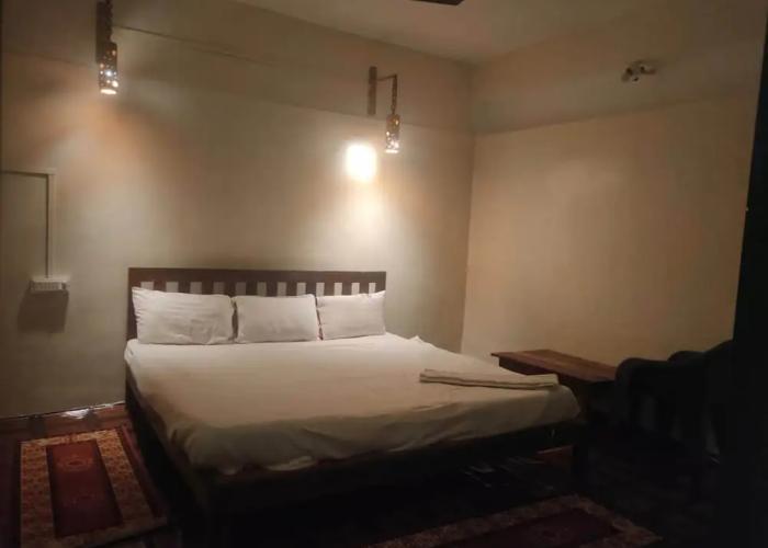 Istaqbal Hotel Mukki