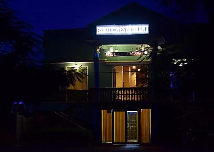 Istaqbal Hotel Mukki