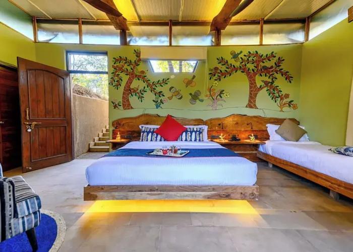 Kanha Jungle Camp