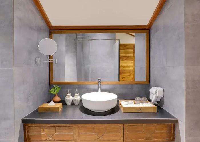 Lemon Tree Wildlife Resort Kanha