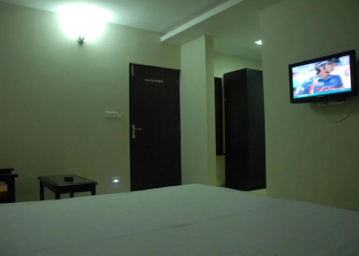 Shree Vallabh Vilas Lords Plaza Nathdwara - Pure Veg