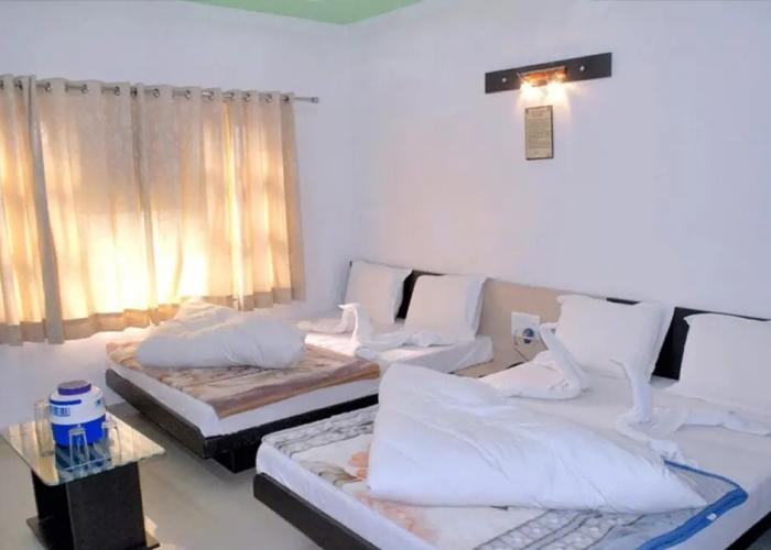 Hotel Ashapura Palace by Sky Stays