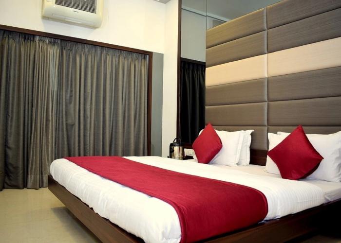 Shivansh Inn by Sky Stays Hotel