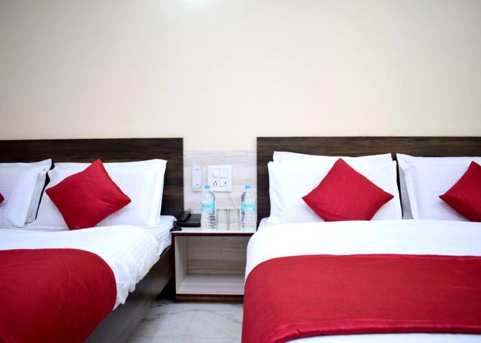 Shivansh Inn by Sky Stays Hotel