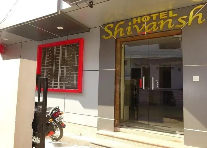 Shivansh Inn by Sky Stays Hotel