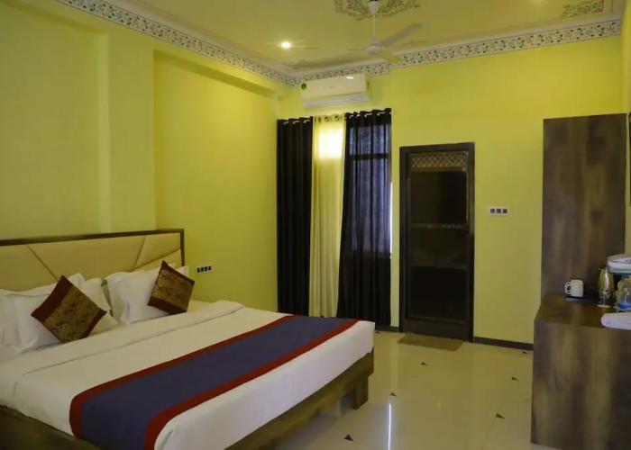 Shiv Ashray Resort