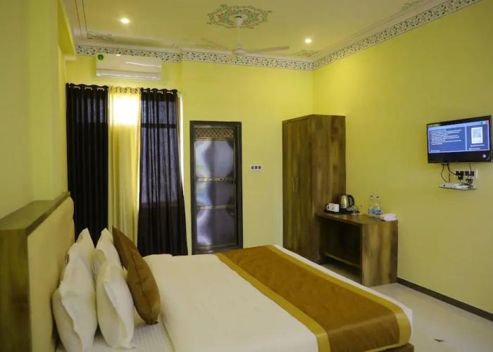 Shiv Ashray Resort