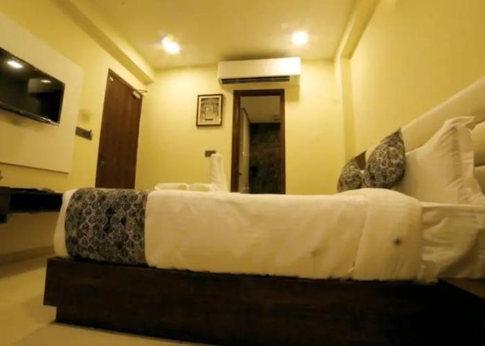 Kanha Hotel