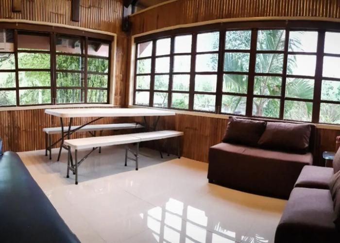 Zillion Pavilion Family & Business Hotel