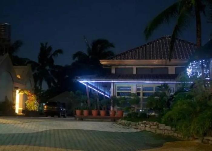 Zillion Pavilion Family & Business Hotel