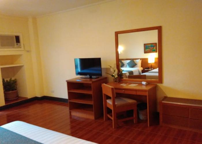 The Suites at Mount Malarayat