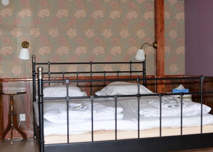Nymans Bed & Breakfast