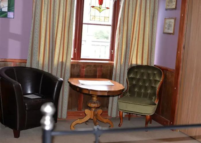 Nymans Bed & Breakfast