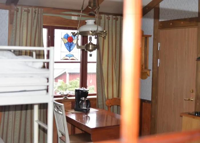 Nymans Bed & Breakfast