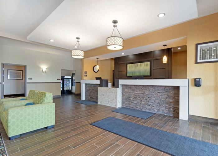 Best Western Plus Moosomin Hotel